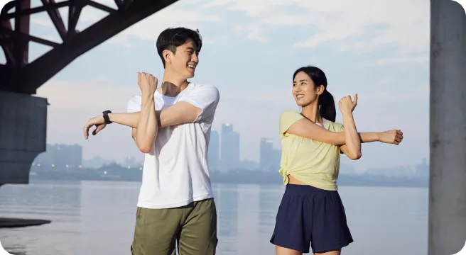 <span class='text-blue-500'>모두가 참여</span>하는<br class='hidden lg:block'/> 건강 프로그램 제공